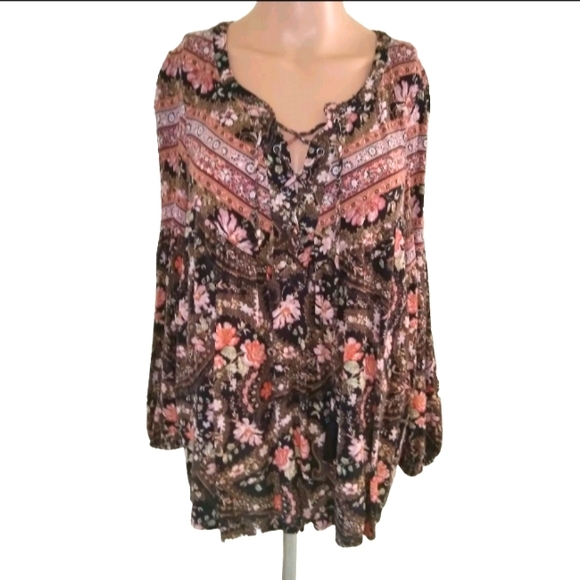 American Eagle Outfitters Tops - American Eagle Black Floral Bohemian Top Medium